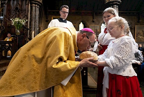 Prymas Polski przewodniczył uroczystościom odpustowym w&nbsp;Londynie